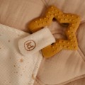 2cuddle-cloth-with-teething-ring-newborn-naturals-ld8428-2 - Small.jpg